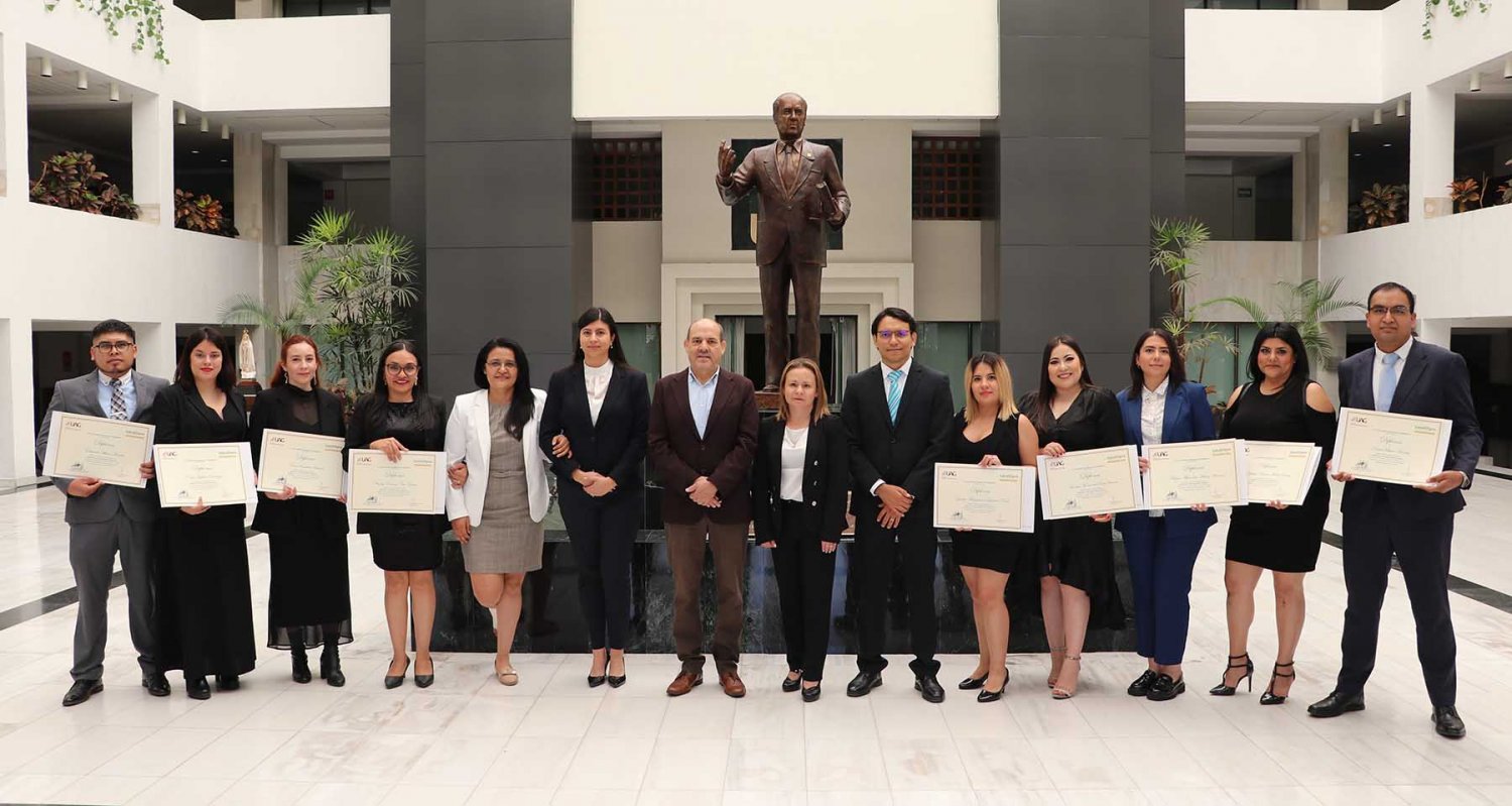 uag capacita a expertos en ultrasonido de salud digna